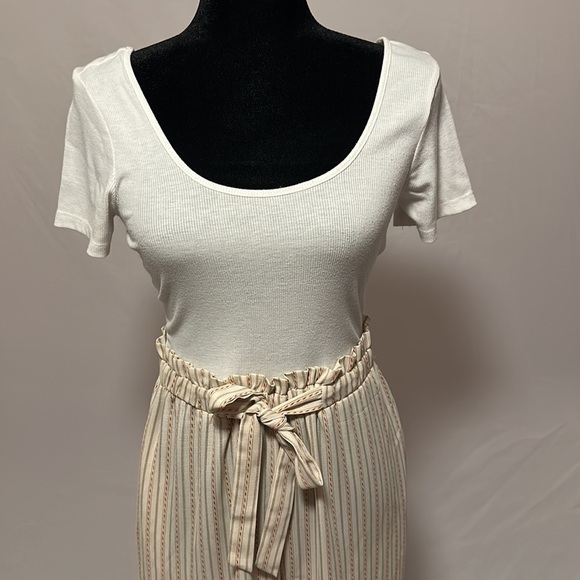 Love and piece collective white and cream jumpsuit size S - Picture 2 of 8